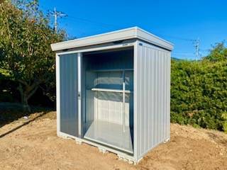 有明トーヨーのお庭に物入れ欲しいな~の施工後の写真1