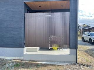 有明トーヨーの玄関先の視線を~遮るものな~い?の施工前の写真1
