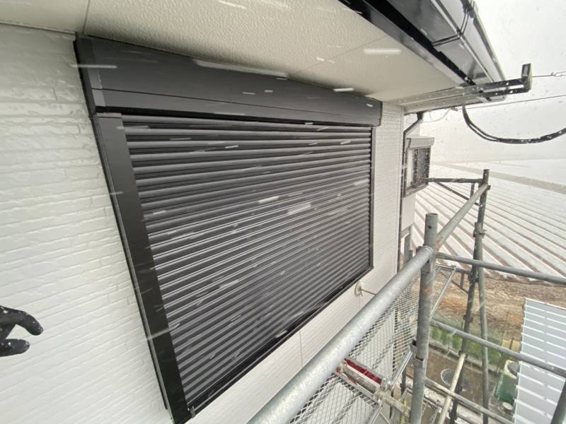 有明トーヨーの台風にはシャッターは最高ですの施工後の写真2