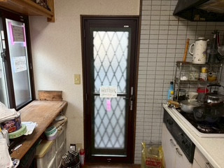 有明トーヨーのこの寒い年末は最高のインプラスで～すの施工前の写真2